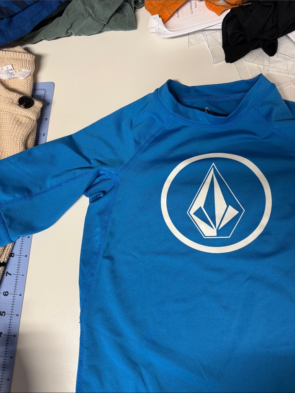 Volcom Bright Blue Logo Rash Guard Top - Picture 3 of 4